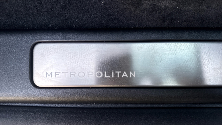 Land Rover Discovery Sport 2.0 D200 Metropolitan 5dr Auto [5 Seat] Diesel Station Wagon